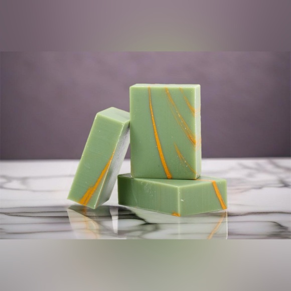 Green Clover Field Soap - Picture 1 of 2